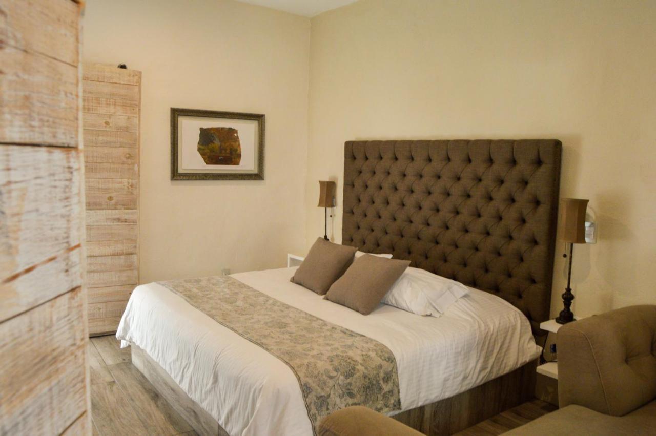 Hotel De Piedra Bernal Esterno foto