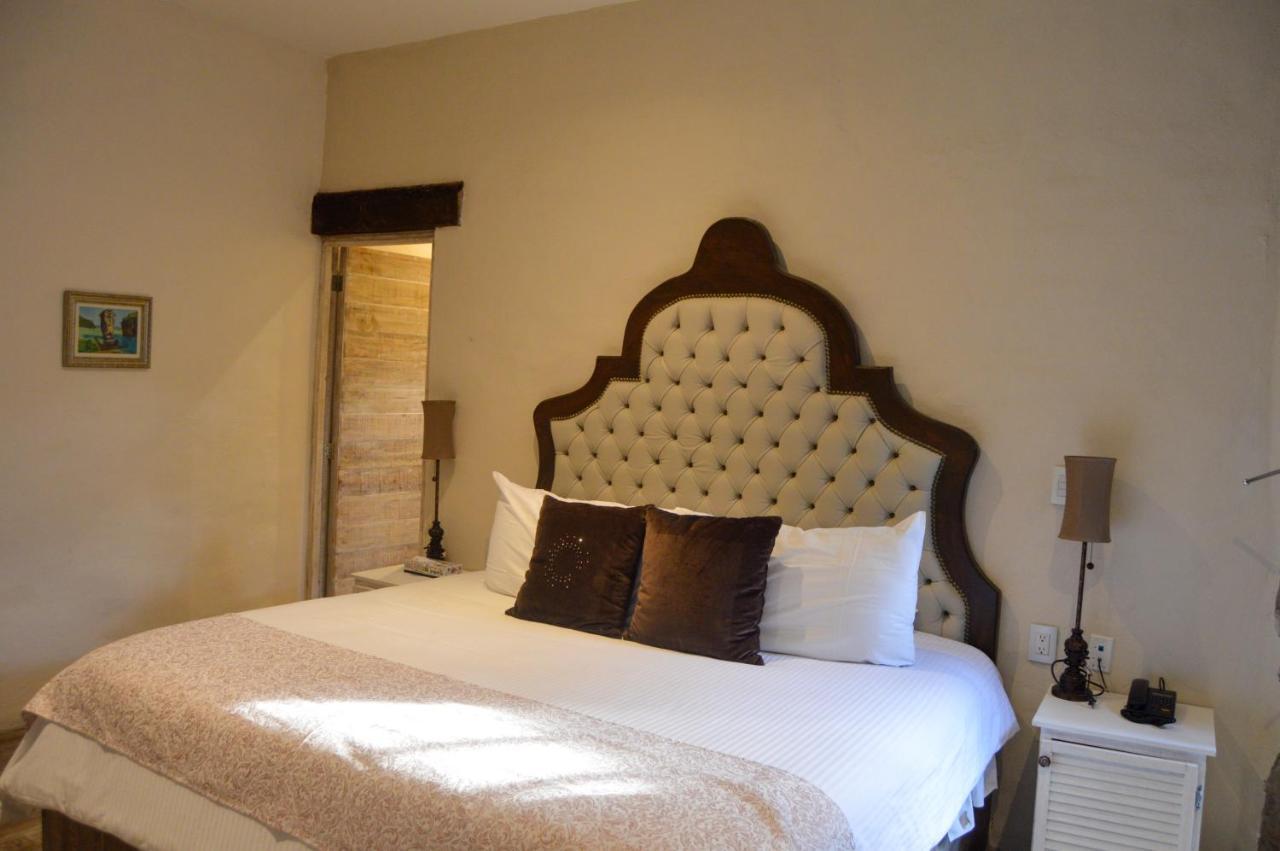 Hotel De Piedra Bernal Esterno foto