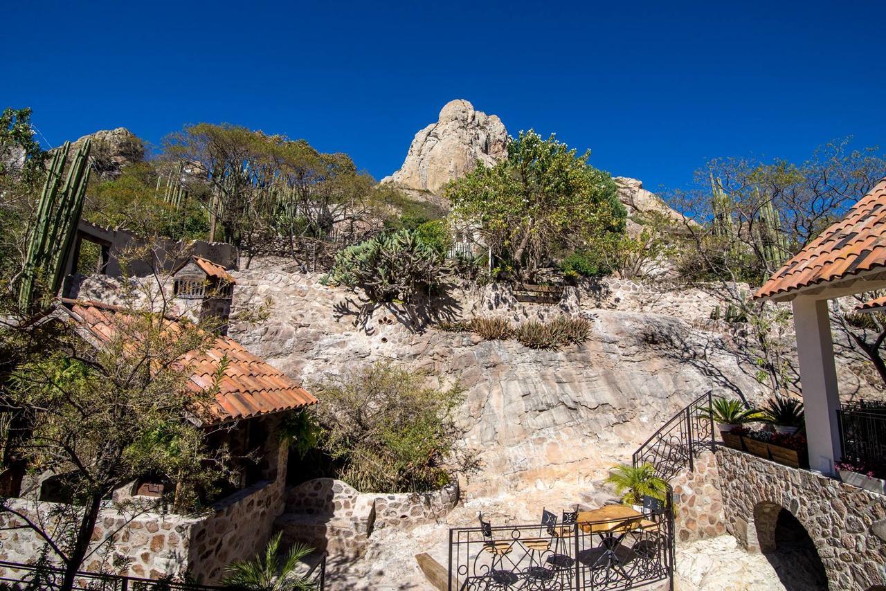 Hotel De Piedra Bernal Esterno foto