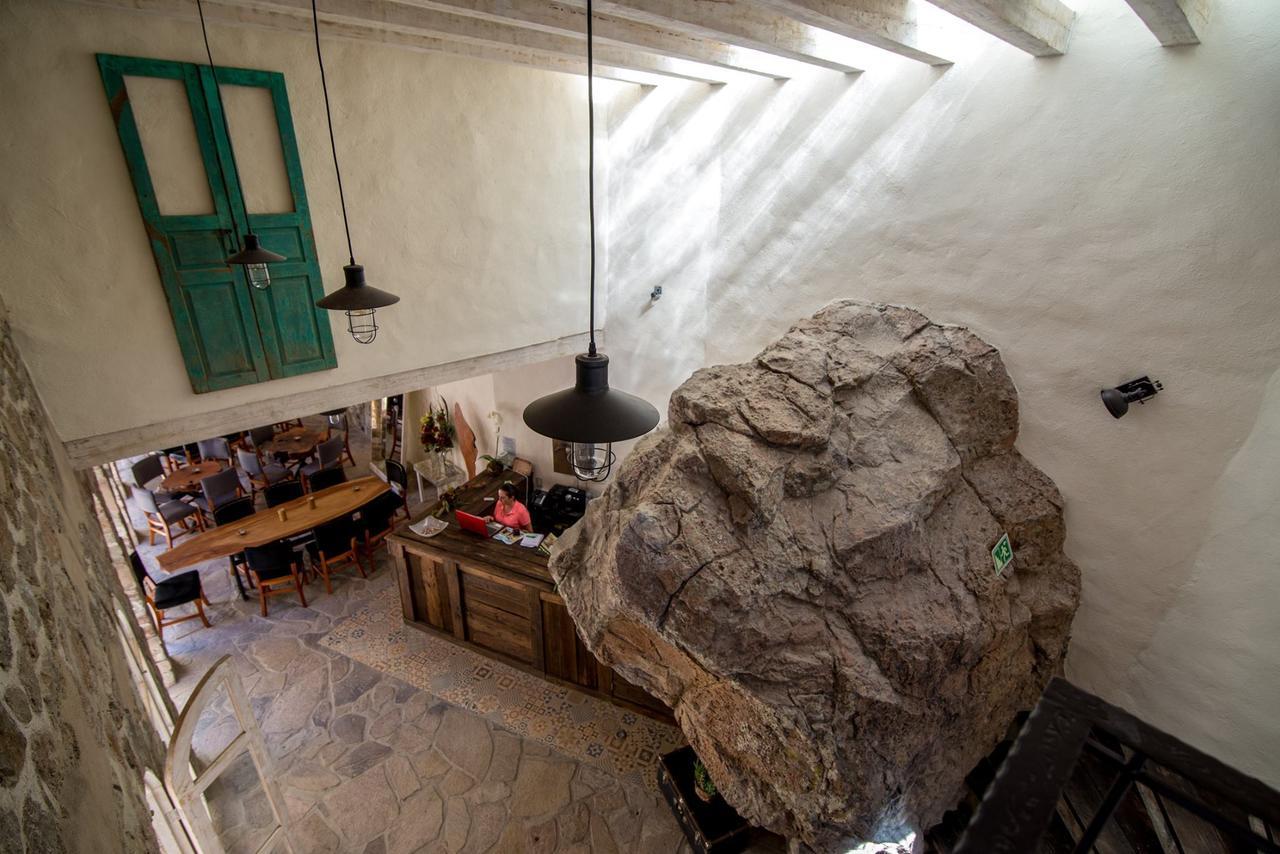 Hotel De Piedra Bernal Esterno foto